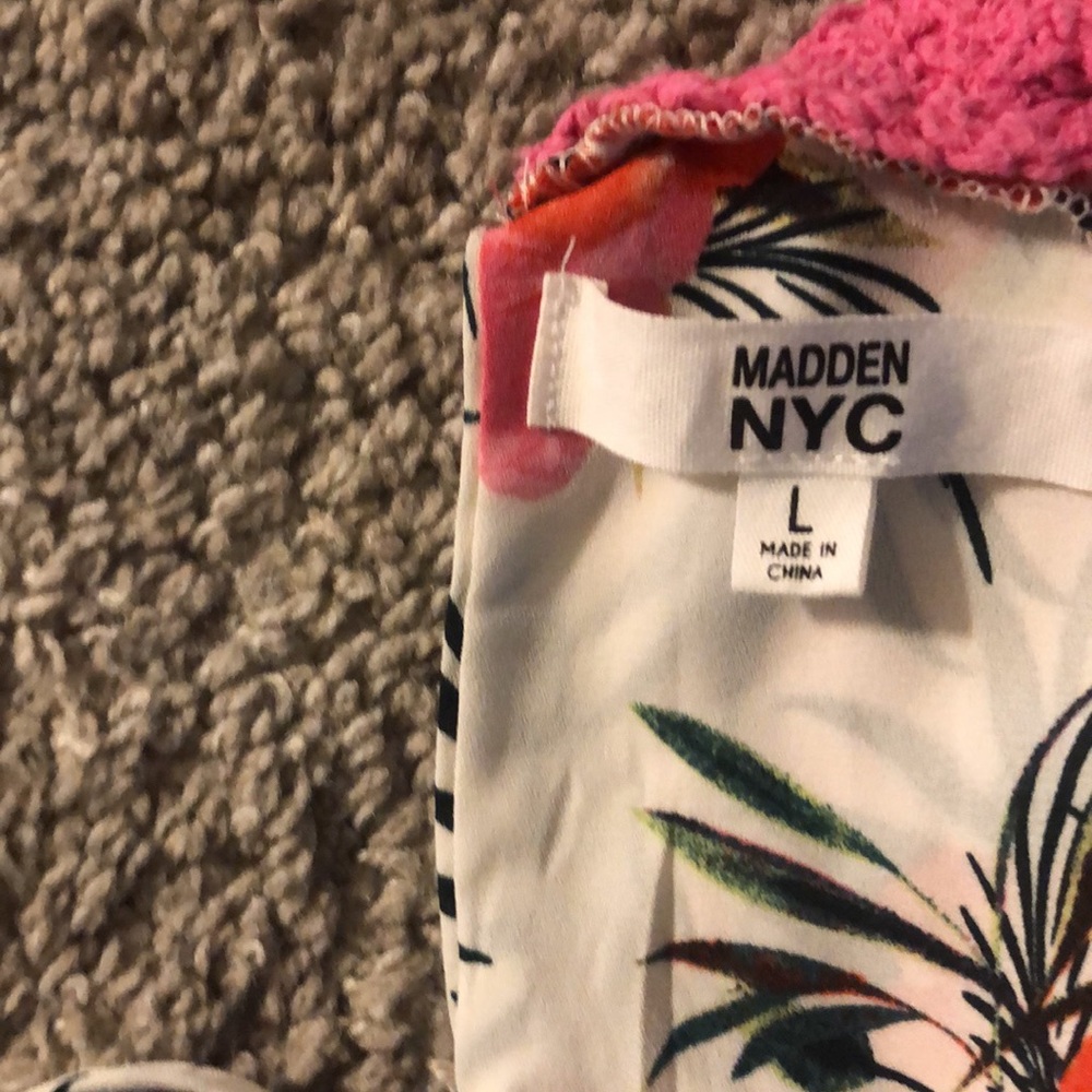 Shirt - Picture 3 of 4